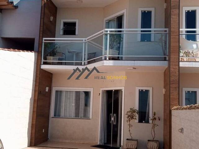 #RS172 - Casa para Venda em Araruama - RJ - 2