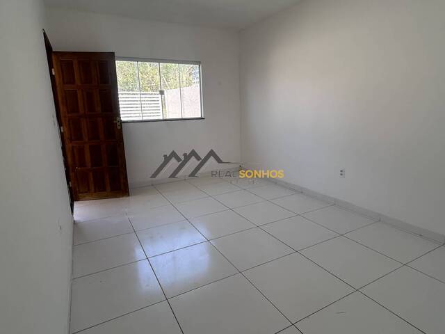 #RS339 - Casa para Venda em Araruama - RJ - 2