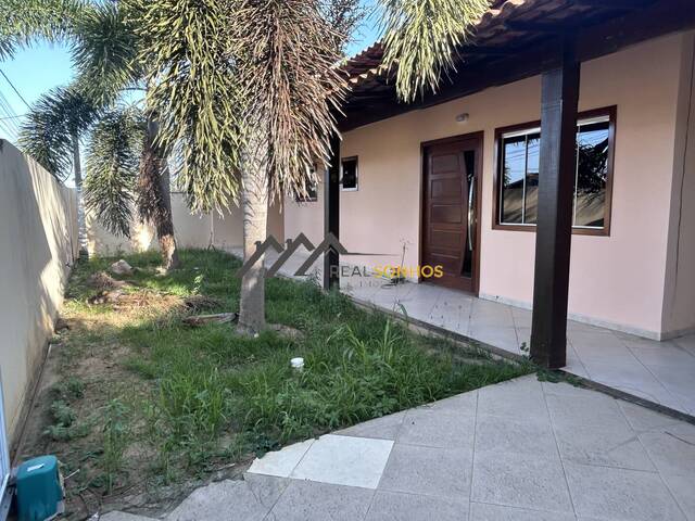 #RS340 - Casa para Venda em Araruama - RJ - 2