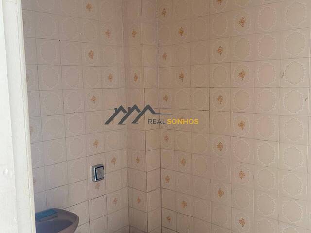 Sala para Locação em Araruama - 3