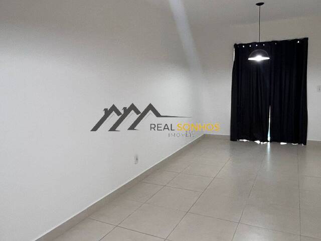 Apartamento para Locação em Araruama - 3